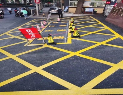 宁陵宁陵厂区划线，园区停车场划线，车库标识标线